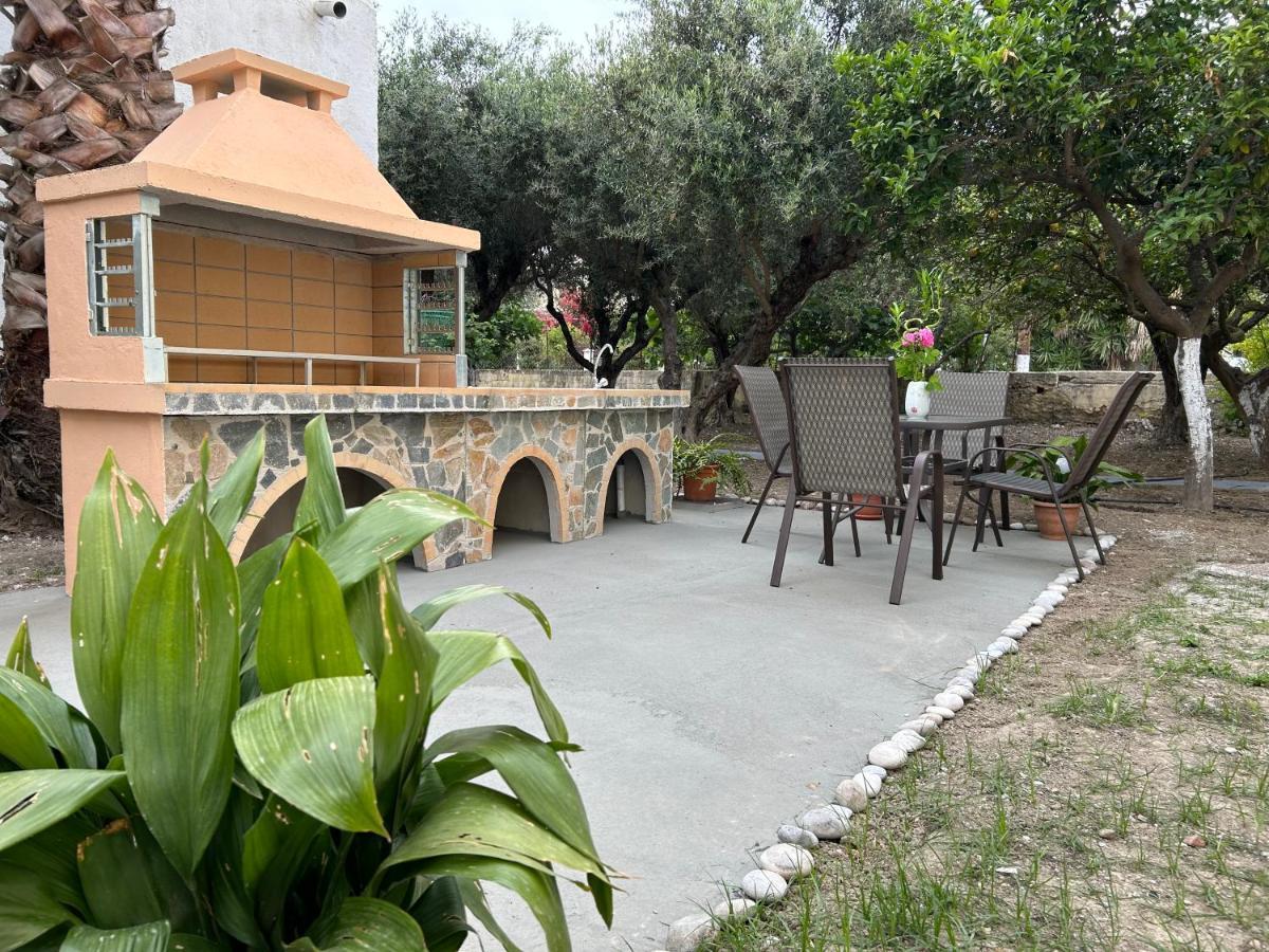 Lina'S Amazing House In Ialysos Vila Ixia  Exterior foto