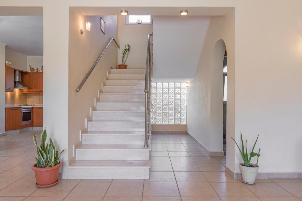Lina'S Amazing House In Ialysos Vila Ixia  Exterior foto